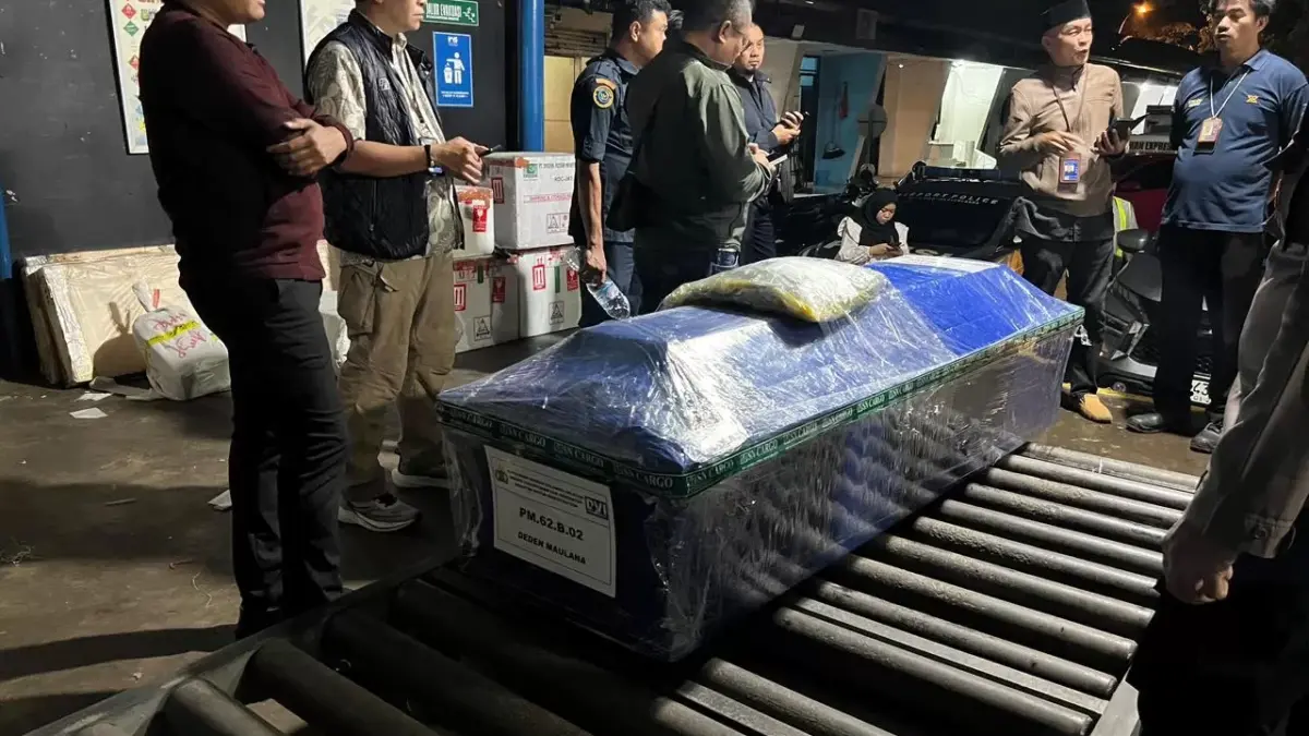 Metode Sidik Jari Pastikan Identitas Korban Pesawat ATR 42-500: Jenazah Deden Maulana Pegawai KKP Jenazah Deden Maulana, pegawai KKP, teridentifikasi sebagai korban pesawat ATR 42-500. (IST)