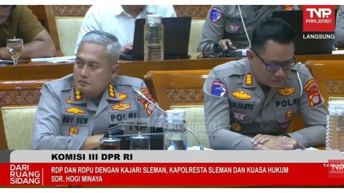 Terungkap Kronologi Kasus Hogi yang Dijadikan Tersangka Usai Bela Istrinya dari Jambret Versi Polisi-Pengacara Momen ketika Kapolresta Sleman Kombes Edy Setyanto Erning Wibowo (kiri) mengaku tidak tahu ada pasal terkait p