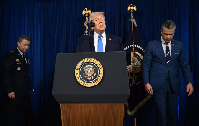 Trump Minta Perusahaan Minyak Terbesar Amerika Serikat Habiskan Miliaran Dolar untuk Industri Minyak Venezuela Presiden AS Donald Trump berbicara kepada pers setelah aksi militer AS di Venezuela, di kediamannya di Mar-a-L