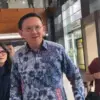 Mantan Komisaris Utama PT Pertamina (Persero), Basuki Tjahaja Purnama alias Ahok, dalam sidang Pengadilan Tind