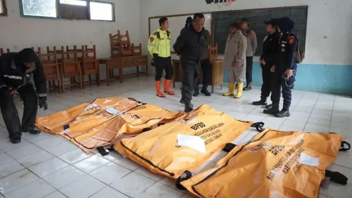 Korban longsor Cisarua, Kabupaten Bandung Barat. (Foto: Istimewa)