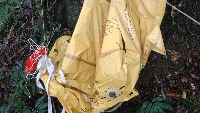 Jenazah pramugari pesawat ATR 42-500 belum dievakuasi karena cuaca ekstrem. Foto: (IST)