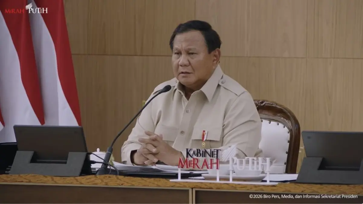Presiden Prabowo Subianto saat menyampaikan taklimat awal tahun dalam rangkaian retret Kabinet Merah Putih di