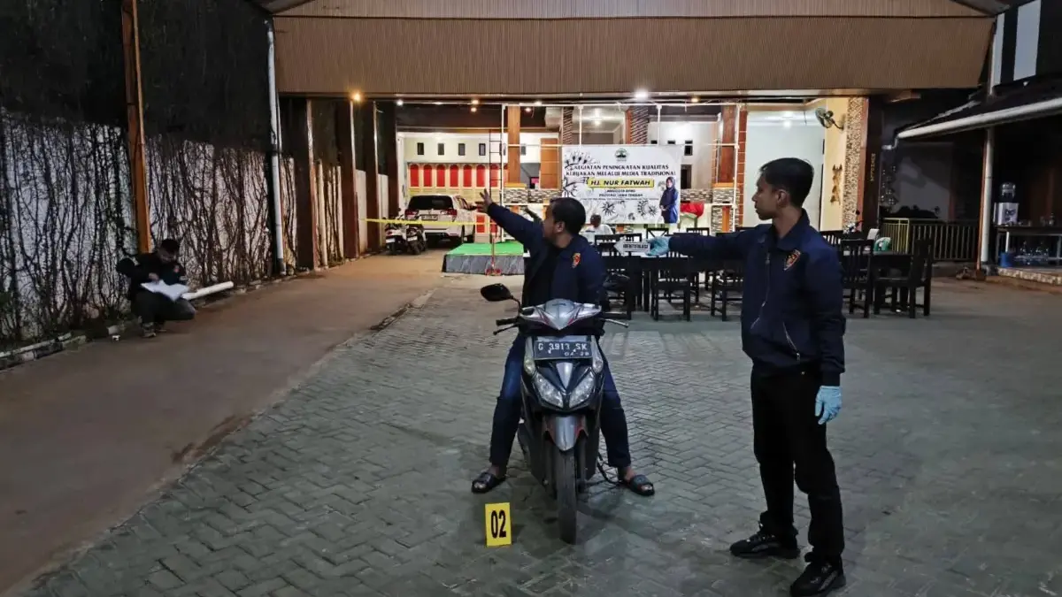 Mengungkap Motif Percobaan Pembunuhan Suami Legislator DPRD Jawa Tengah Rumah anggota DPRD Jawa Tengah dari Fraksi PPP Nur Fatwa di Desa Capgwen, Kelurahan Kedungwuni Timur, Kecamata