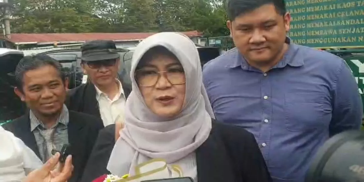 dokter Tifa hadir sebagai saksi ahli di sidang gugatan CLS ijazah Jokowi (Endang Kusumastuti)