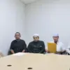 Bahar bin Smith (kedua dari kanan) menyampaikan permohonan maaf terkait kasus penganiayaan anggota Banser, Rid