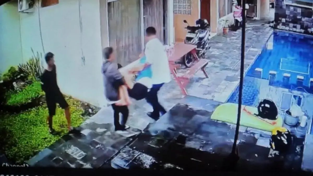 Polres Bantul mengungkap detik-detik mantan Sekjen Pordasi DKI Jakarta, Herlan Matrusdi (68) digotong dua pela