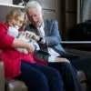 Hillary dan Bill Clinton. (Jon Davidson, Kantor Presiden Clinton)