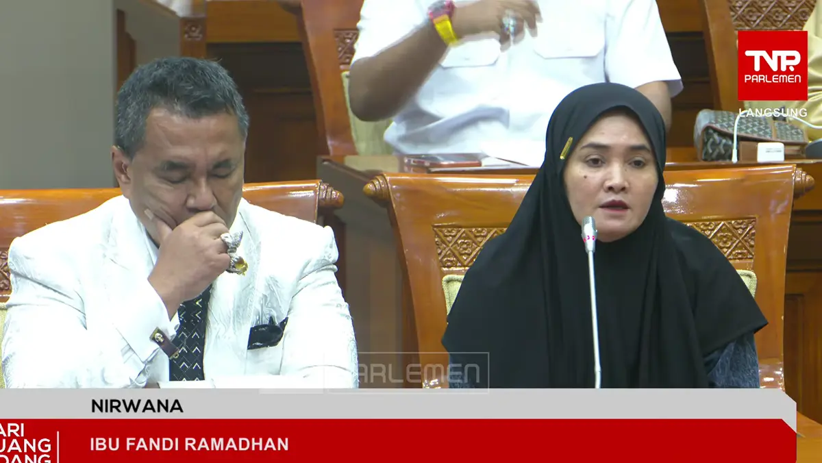 Ibunda Fandi Ramadhan, Nirwana saat RDPU dengan Komisi III DPR. (Foto/YouTube TVR Parlemen)