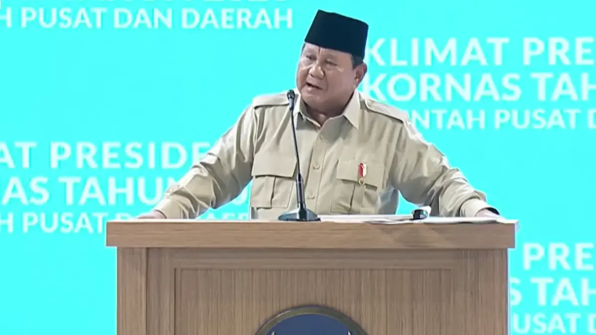 Prabowo Pertanyakan Sejumlah Prasasti dan Situs Sejarah Kenapa Dibongkar Tanpa Sisa Presiden Prabowo Subianto secara resmi membuka Rapat Koordinasi Nasional (Rakornas) Pemerintah Pusat dan Daera