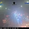 Kondisi lalu lintas Tol Jakarta Cikampek, Jumat (13/3). (CCTV Jasa Marga)