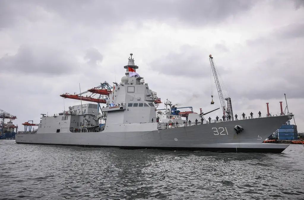 KRI Prabu Siliwangi-321 Kapal Perang Terbaru Indonesia Buatan Italia Tiba di Jakarta, Setara dengan Australia Kehadiran kapal ini diharapkan dapat memperkuat postur pertahanan laut nasional, sekaligus meningkatkan kesiap