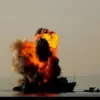 Kapal tanker minyak terbakar hebat dihantam pesawat nirawak kamikaze di Selat Hormuz.(Tasnim)