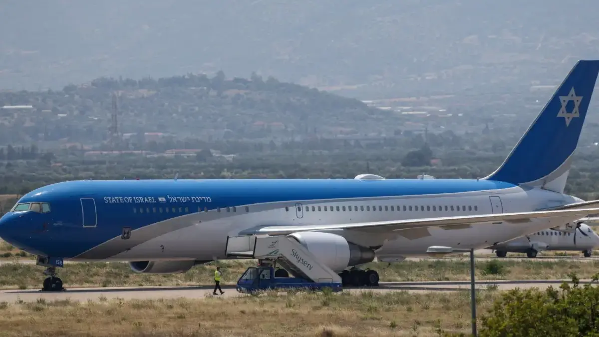 Benjamin Netanyahu Kabur ke Luar Negeri Saat Iran Lancarkan Serangan Balasan? Wing of Zion Parkir di Jerman Wing of Zion