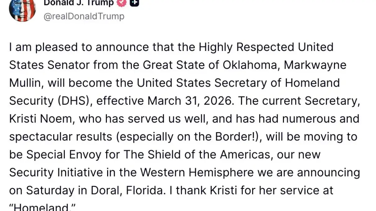 Pemecatan Kristi Noem ini disampaikan Trump melalui unggahan di akun TruthSocial miliknya @realDonaldTrump.