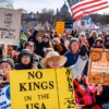 Aksi unjuk rasa diadakan di seluruh AS pada hari Sabtu dalam protes 'No Kings' terbaru melawan tindakan pemeri