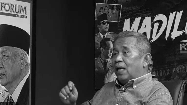 Ermanto Usman ( YouTube Madilog Forum keadilan TV)