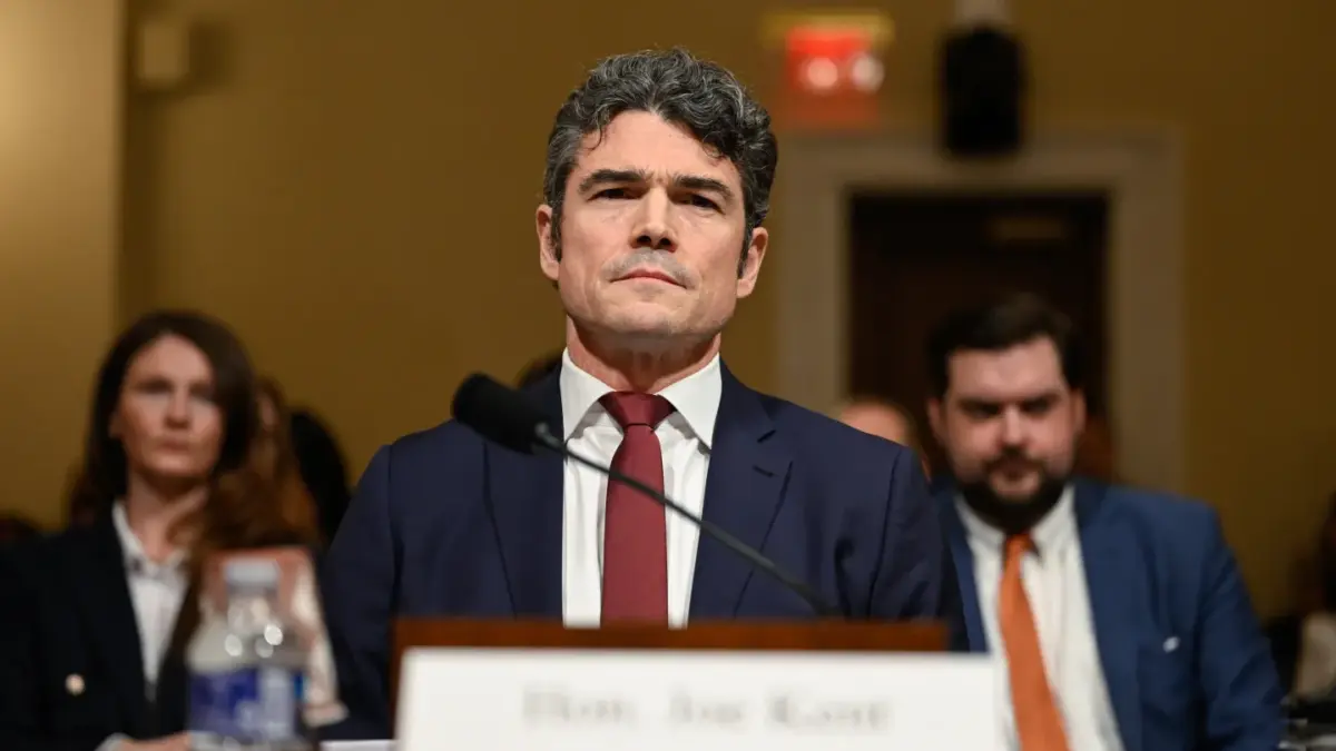 Joe Kent ( Daniel Heuer/Bloomberg/Getty Images)