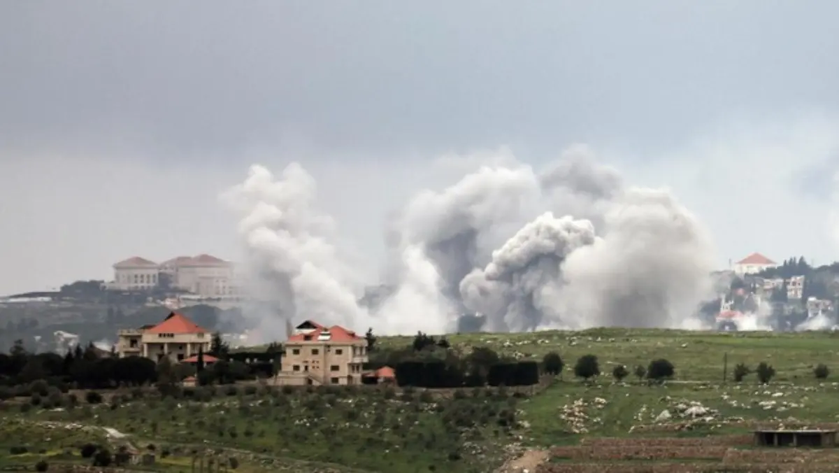 Personel TNI Gugur dalam Misi Perdamaian PBB di Lebanon, Indonesia Kecam Keras Serangan Israel Serangan Israel ke dekat pos jaga UNIFIL Lebanon yang menewaskan satu prajurit TNI. (REUTERS/Karamallah Daher)