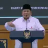 Presiden Prabowo Subianto menyampaikan taklimat pada rapat kerja pemerintah anggota Kabinet Merah Putih di Ist