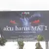 Pemerintah Provinsi DKI Jakarta lakukan penertiban terhadap materi iklan film horor Aku Harus Mati. (Foto: X)