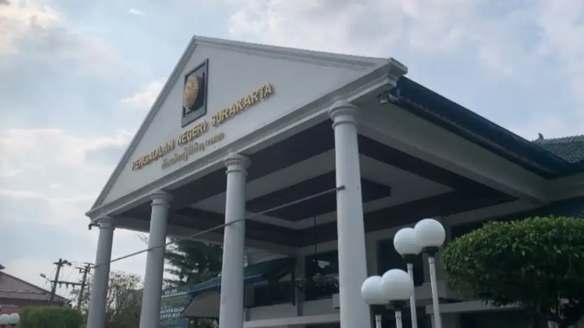 Pengadilan Negeri Surakarta Tolak Gugatan Citizen Law Suit Terkait Ijazah Jokowi Pengadilan Negeri Surakarta