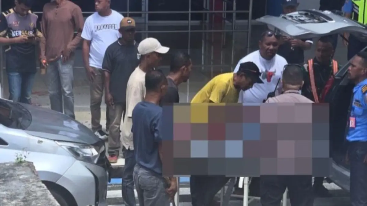 Ketua DPC Partai Golkar Maluku Tenggara, Agrapinus Rumatora, meninggal dunia setelah ditikam di Bandara. (IST)