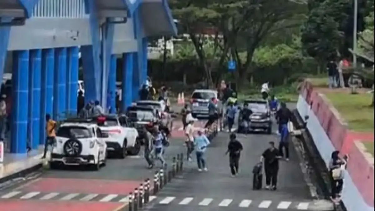 Penikaman terhadap Ketua DPD II Golkar Maluku Tenggara, Agrapinus Rumatora alias Nus Kei memicu kepanikan di B