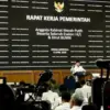 Presiden Prabowo Subianto memberikan taklimat di hadapan 800 pejabat negara mulai dari menteri sampai dengan e
