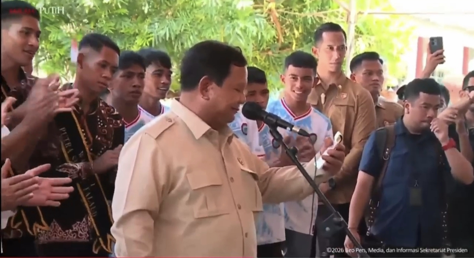 Kunjungan kerja Presiden Prabowo Subianto bersama Menteri Komunikasi dan Digital (Menkomdigi) Meutya Hafid ke