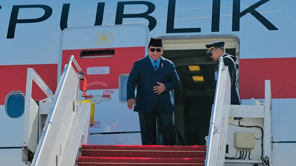 Presiden RI Prabowo Subianto tiba di Bandara Orly, Paris, Republik Prancis, pada Selasa (26/5/2026) sekitar pu