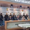 Konferensi pers pengungkapan peredaran obat keras di Bekasi oleh Polda Metro Jaya, Selasa (26/5/2026).