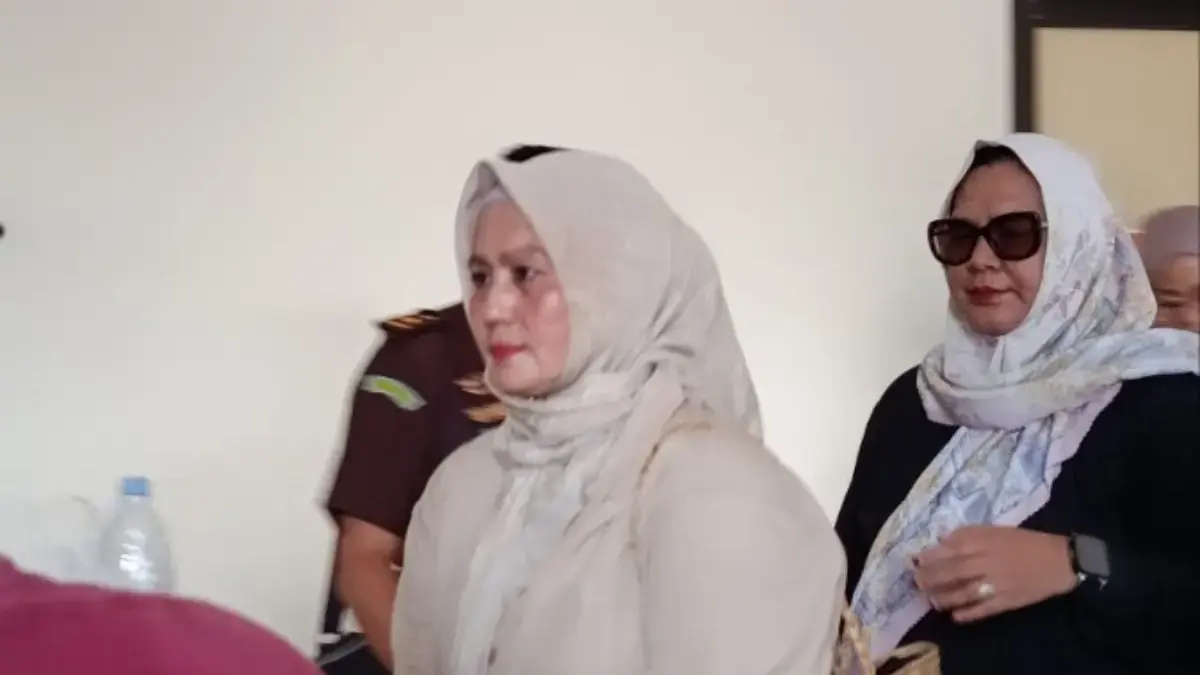 Majelis hakim Pengadilan Negeri Pangkalpinang menjatuhkan vonis empat bulan kurungan kepada Wakil Gubernur Kep