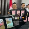 Kapolresta Bogor Kota Kombes Polisi Rio Wahyu Anggoro saat merilis pengungkapan kasus pembunuhan di Mapolresta