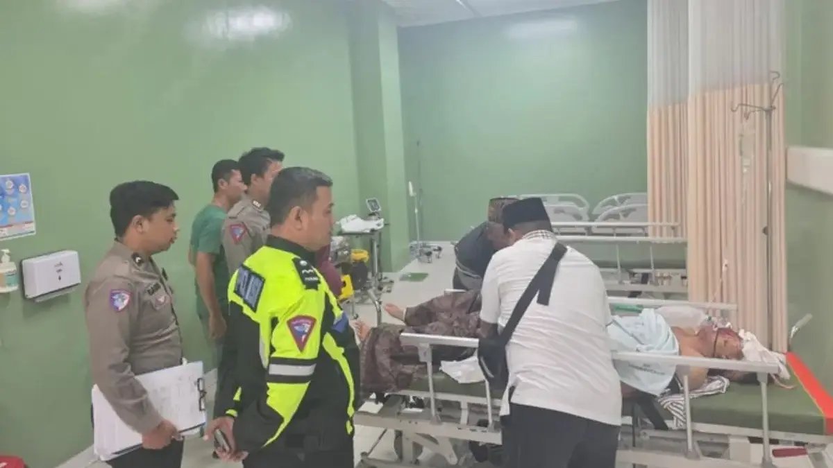 Korban mobil yang ditumpangi anggota DPR RI kecelakaan di Tol Paspro (IST)