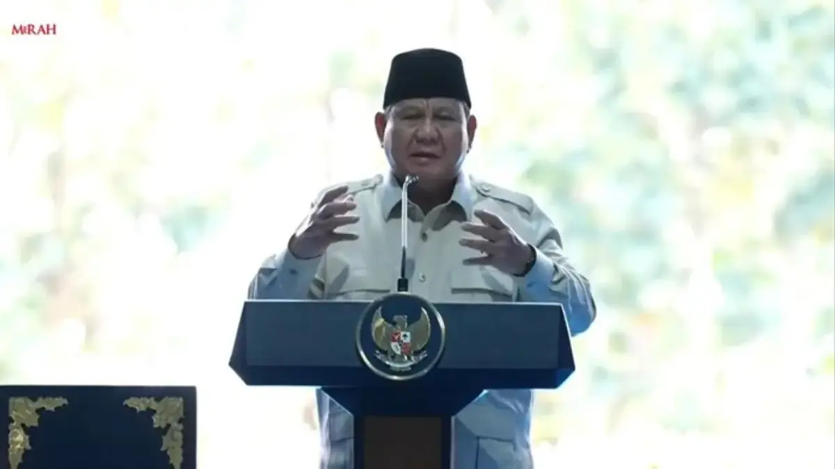Prabowo di Panen Raya Jagung di Tuban: (YouTube Sekretariat Presiden)