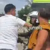 Sejumlah petugas Dishub Palembang dikepung para sopir truk karena menjadi pemicu terjadi kecelakaan beruntun.