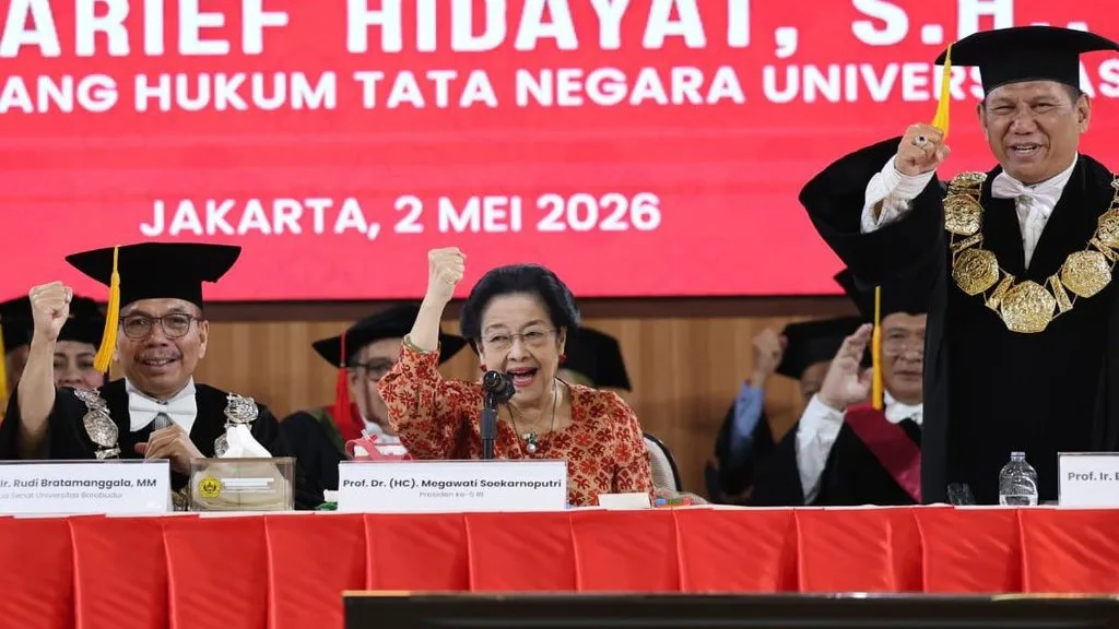Pengukuhan Prof Dr Arief Hidayat sebagai Profesor Emeritus di Kampus Universitas Borobudur, Jakarta, Sabtu (2/