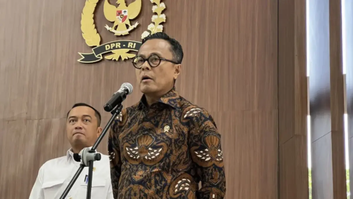 Kepala BP BUMN Ungkap Pertamax Naik Ikuti Perkembangan Harga Minyak Dunia Kepala Badan Pengaturan Badan Usaha Milik Negara (BP BUMN) sekaligus Chief Operating Officer (COO) Danantara D