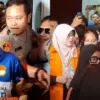 Roy Suryo dan Dokter Tifa saat ditangkap dan dibawa ke Rumah Sakit Kramat Jati Polri untuk menjalani pemeriksa