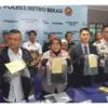 Kapolres Metro Bekasi Komisaris Besar Pol. Sumarni merilis pengungkapan kasus pembunuhan warga negara asing as