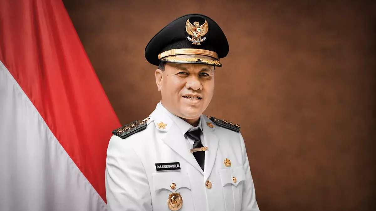 Bupati Kuansing Suhardiman Amby