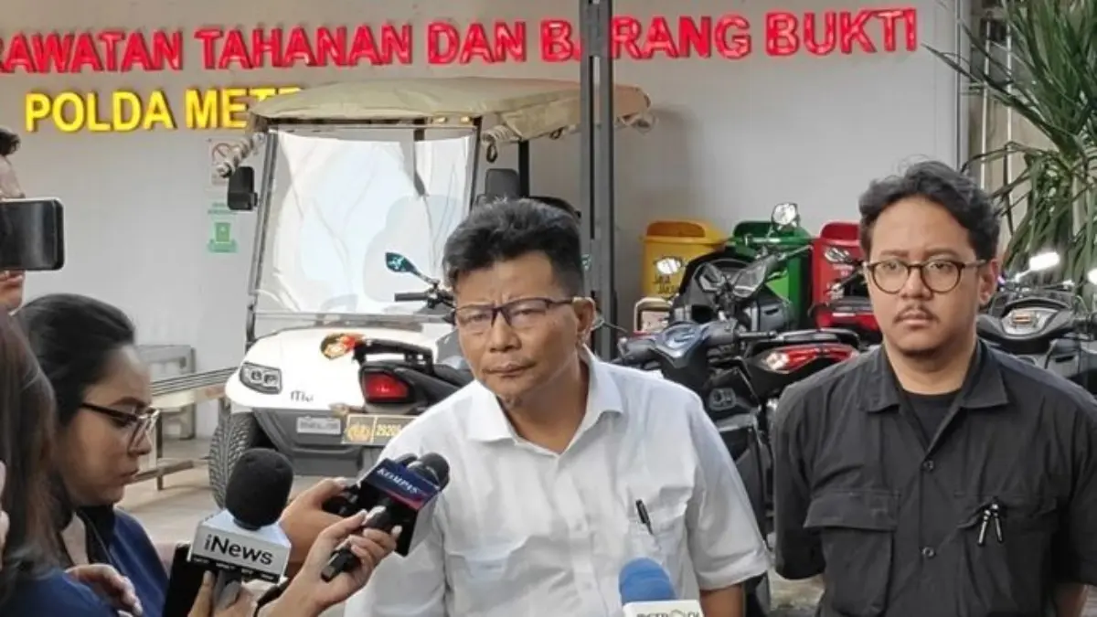 Kuasa hukum tersangka kasus dugaan korupsi dan tindak pidana pencucian uang (TPPU) berinisial DR atau Don Ritt
