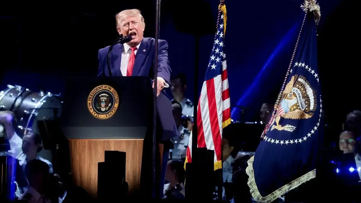 Peringatan 250 Tahun Kemerdekaan Amerika Serikat, Trump: Komunisme Ancaman Mematikan Amerika Serikat Presiden Donald Trump berbicara pada rapat umum Empat Juli, menandai peringatan 250 tahun keme
