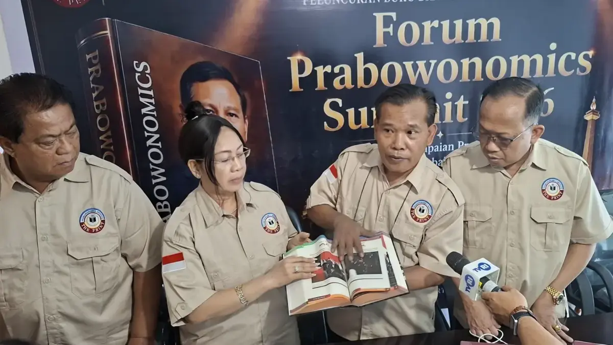 Prabowonomics Summit 2026 Luncurkan Buku dan Bahas Arah Ekonomi Indonesia Buku Prabowonomics yang ditulis sebagai bahan literasi, diskusi, dan pengawalan implementasi kebijakan Preside