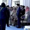Presiden Prabowo Subianto memberi salam hormat kepada mantan Presiden Joko Widodo (Foto: Youtube Sekretariat P