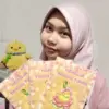 Putri Aisyah, penulis buku antologi cerpen dan puisi berjudul Memeluk Tangan Tuhan (Dokpri)
