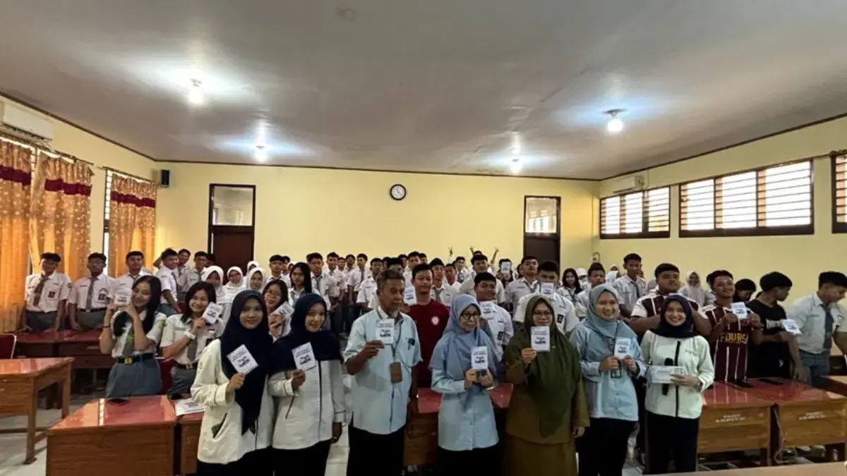 Program Kemitraan Masyarakat Poltekkes Kemenkes Tasikmalaya di SMAN 4 Cirebon, Deteksi Dini Resiko Depresi