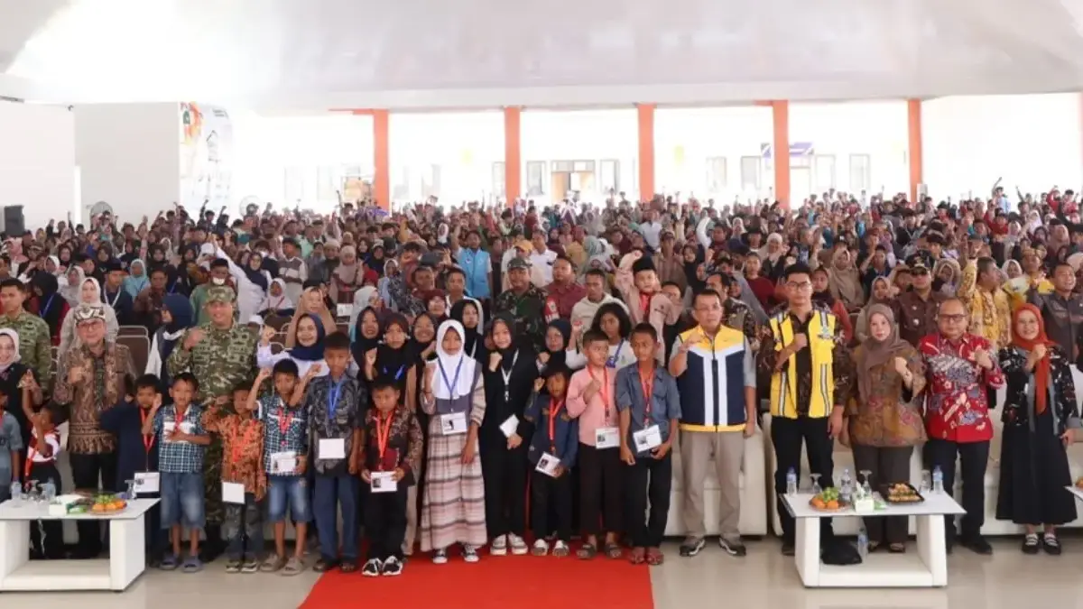 Pemkab Cirebon Resmikan Operasional Sekolah Rakyat, Bupati Imron: Pendidikan Jalan Putus Rantai Kemiskinan Pembukaan MPLS Sekolah Rakyat Terintegrasi 1 Kabupaten Cirebon