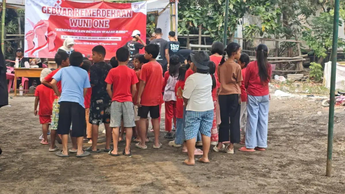 Akar Tradisi 17-an: Dari Permainan Kolonial hingga Simbol Kemerdekaan Rakyat Anak-anak Blok Wuni I Desa Dawuan Kecamatan Tengah Tani Kabupaten Cirebon momen gebyar kemerdekaan